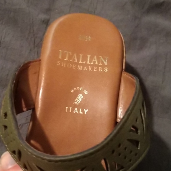 Italian Wedges - Picture 2 of 3